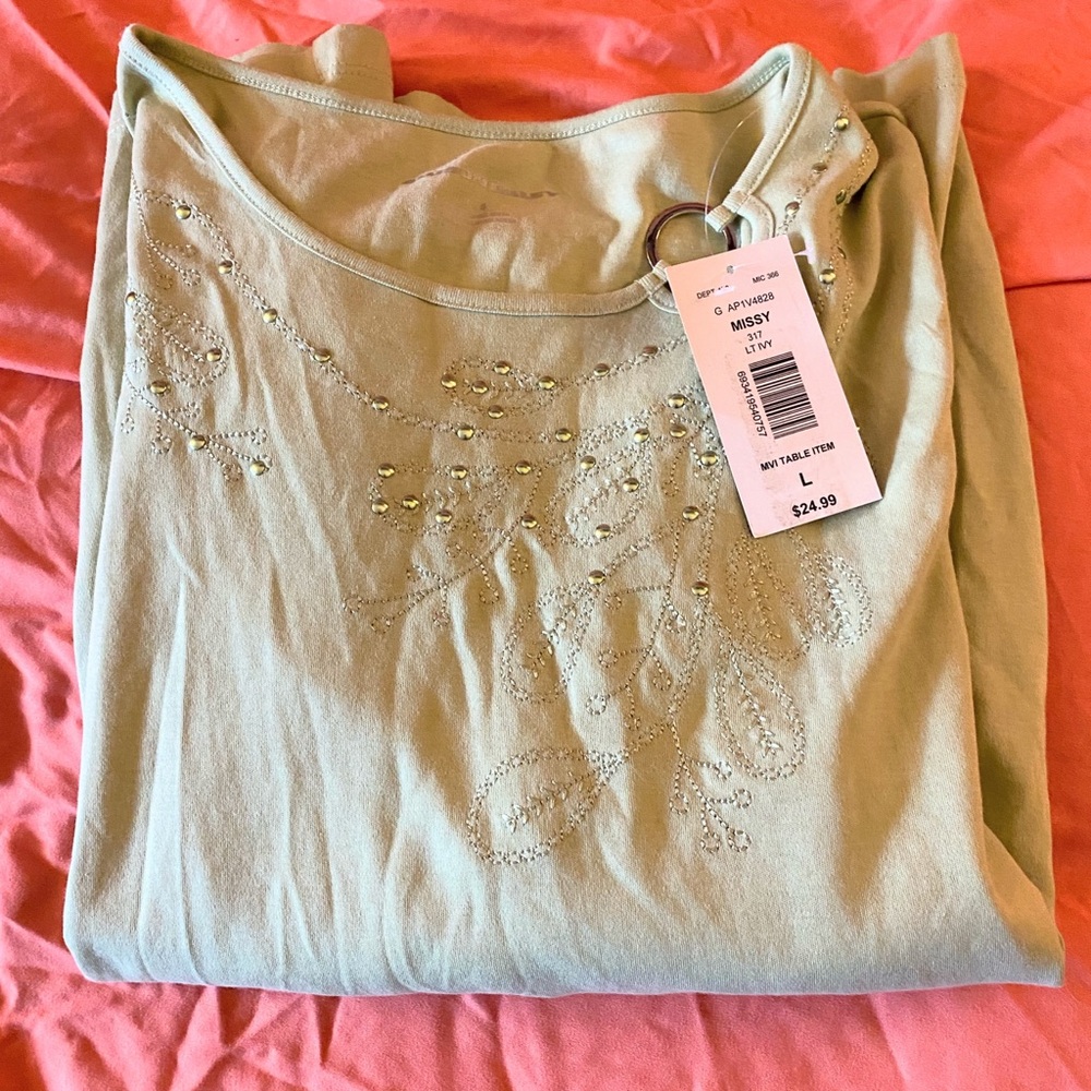Embellished Light Green Tee with Rhinestones by Alison Daly